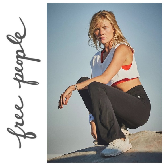 NWOT! XS/S Free People Good Karma Flare Leggings - Picture 2 of 7